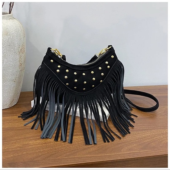 Boho Black Suede Fringe Shoulder Crossbody Bag - Picture 3 of 8